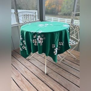 Vintage / Antique 1940’s Tablecloth - Square